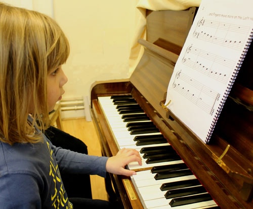 “Piano with Rhythms” lessons face to face and online